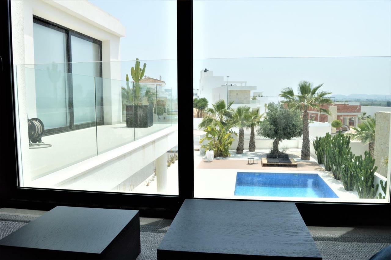 Villa With Private Pool Llobregales المظهر الخارجي الصورة